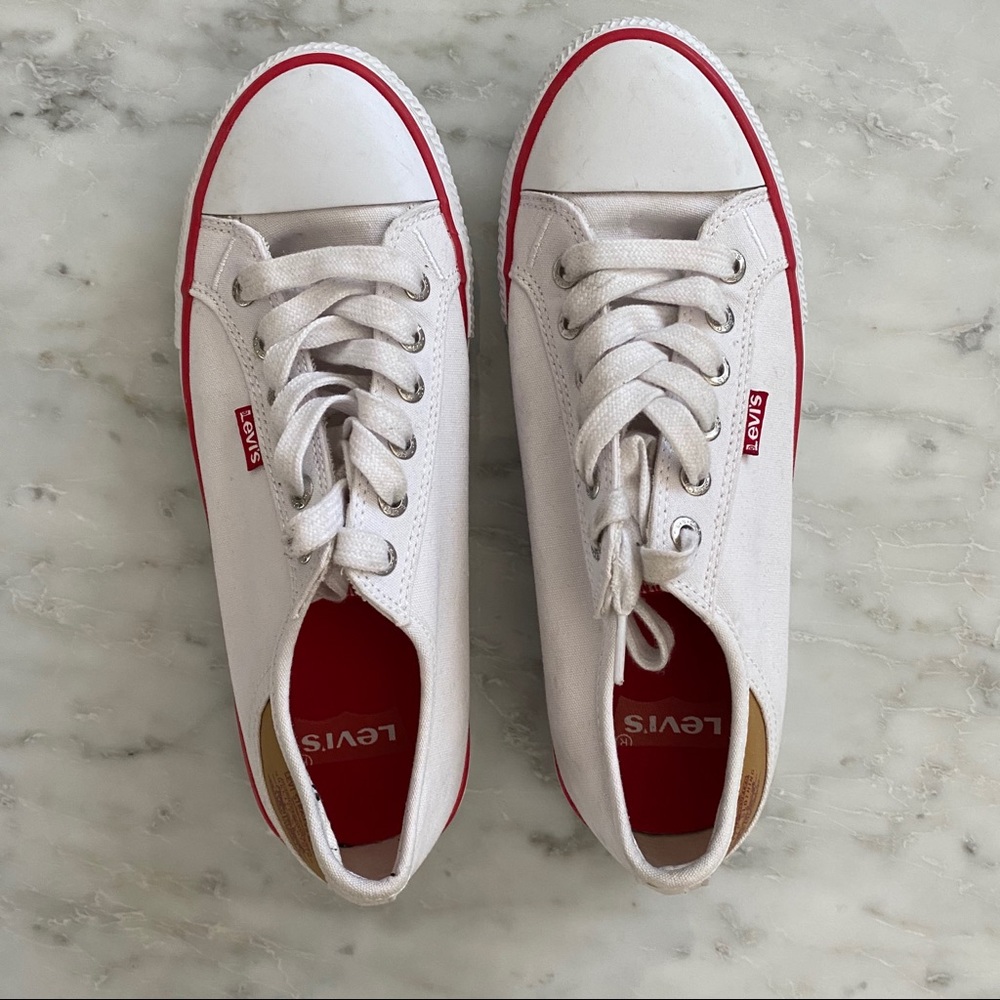 LEVI’s SHOES